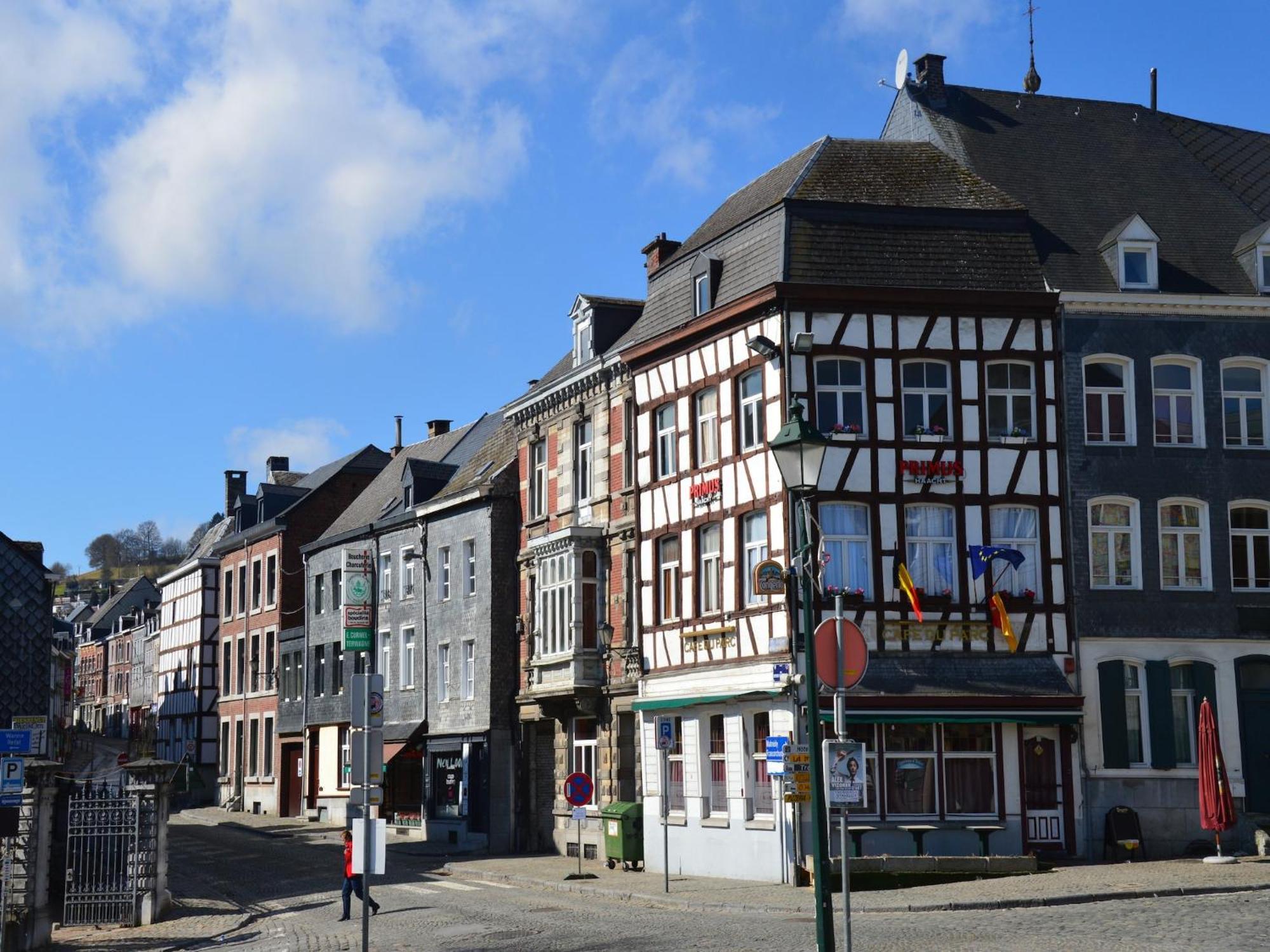 Luxury Apartment In Malmedy With Bubble Bath Buitenkant foto