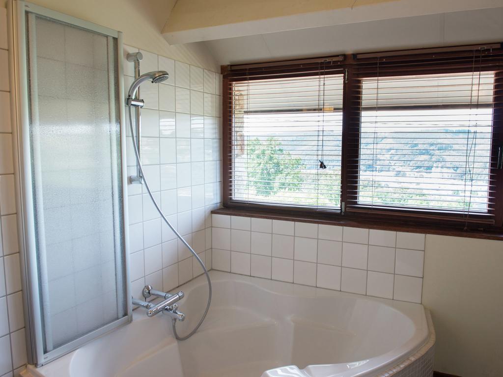 Luxury Apartment In Malmedy With Bubble Bath Buitenkant foto